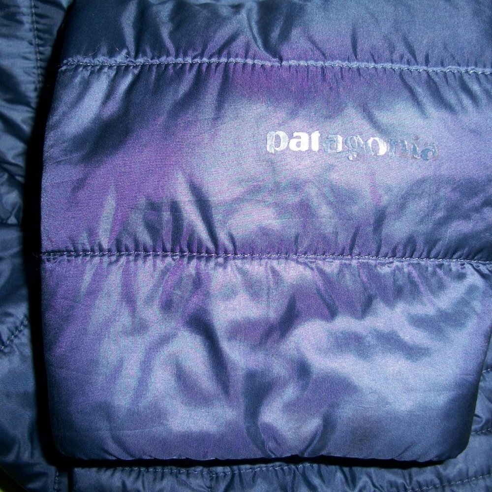Patagonia Women's Dark Blue Coat - Picture 12 of 16
